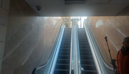 Qırılan eskalatorda xəsarət alanların vəziyyəti açıqlandı