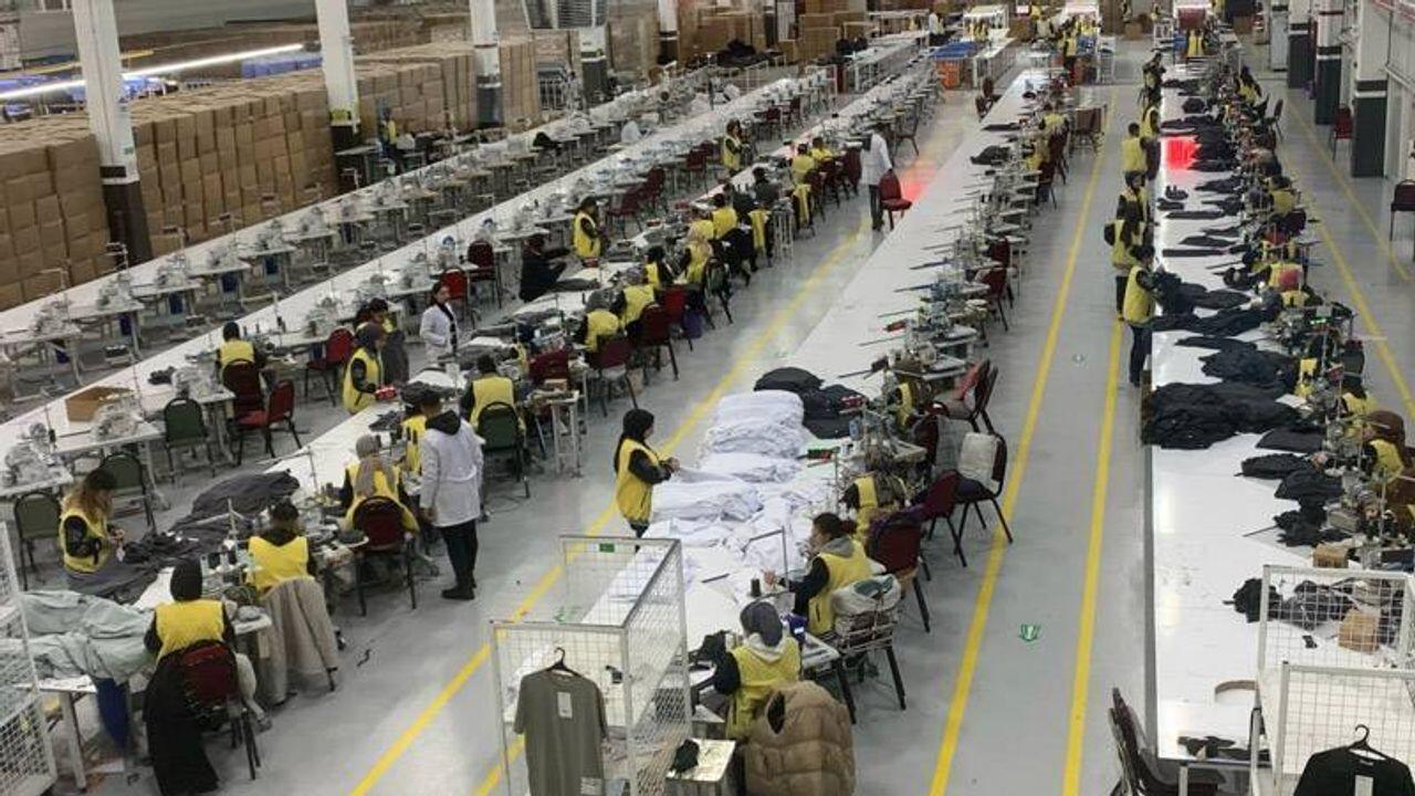 T&uuml;rkiyədə tekstil fabrikləri birbir BAĞLANIR 