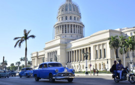 Bu &ouml;lkədə hotellər, d&ouml;vlət qurumları BAĞLANIR 