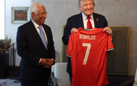 Ronaldodan Trampa hədiyyə 