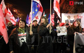Tbilisi küçələri yenidən doldu: Zurabişvili etirazçılara müraciət etdi