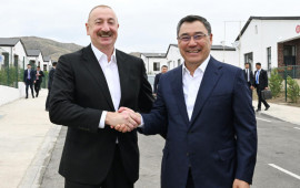 İlham Əliyev və Sadır Japarov Ağdamın Xıdırlı kəndinin 1ci mərhələsinin açılışında iştirak ediblər 