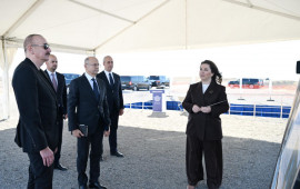 Prezident Cəbrayıl rayonunun Şahvəlli kəndində “Şəms” və “Üfüq” Günəş Elektrik stansiyalarının təməlini qoyub  FOTO