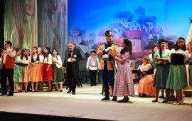 Qaetano Donisettinin "Sevgi şərbəti" operasının tamaşası nümayiş olundu  FOTO