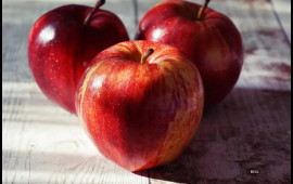 Bəzi meyvələrin parıldama səbəbi bilindi  Üstünə görün nə çəkirlərmiş