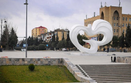 Sumqayıtda "G&ouml;yər&ccedil;in" abidəsi ətrafında nə baş verir?  RƏSMİ