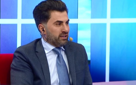 Zaurun efirində gərgin anlar: Ərarvad qırğına çıxdılar 