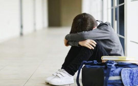 Azərbaycanda birinci sinif şagirdinə məktəbdə TƏCAV&Uuml;Z EDİLDİ  İDDİA