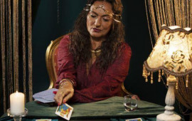 25 oktyabr üçün Tarot bürclər proqnozu  tale sənə irəliləmək siqnalı verir