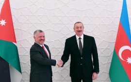 İordaniya Kralı Prezident İlham Əliyevə zəng edib