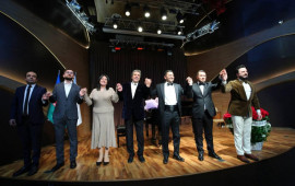 Ramil Qasımovdan bayram t&ouml;hfəsi: İki saatlıq mikrofonsuz, tam canlı performans  FOTO