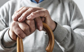 Alimlər uzun&ouml;m&uuml;rl&uuml;l&uuml;y&uuml;n sirrini A&Ccedil;IQLADILAR