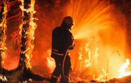 Cəbrayıl və F&uuml;zulidə a&ccedil;ıq ərazi yanır