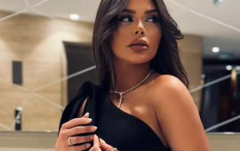 Aysun bahalı avtomobili ilə G&Ouml;R&Uuml;NT&Uuml;LƏNDİ 