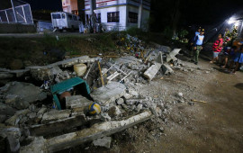 Güclü zəlzələ oldu, 7 nəfər həlak oldu 