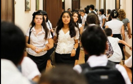 Şagirdlərə qəbul haqda məlumat gəlib  Nazirlik isə qəbulu dayandırıb