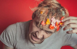 Sa&ccedil;a yapışan saqqızdan qurtulmağın yolları