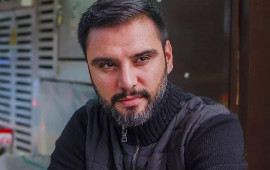 "Gündə yarım kilo acı bibər yeyirəm"