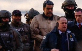 Maduro ABŞ məhkəməsinə aparılır 