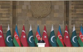 Pakistanın Baş naziri: Bu gün burada böyük vətənpərvərlik eşqi ilə möhtəşəm hadisəni qeyd edən güclü Azərbaycan xalqını görürəm