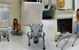 Azərbaycanlı bloger robot it alıb