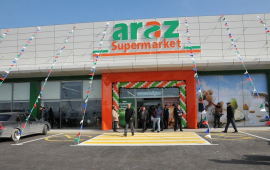 Araz marketdə