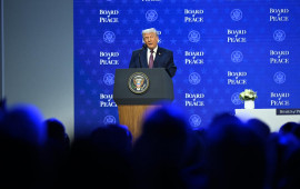 Davosda "S&uuml;lh Şurasının Nizamnaməsi" imzalanıb