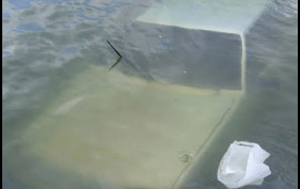 Sabirabadda avtomobil kanala aşdı  s&uuml;r&uuml;c&uuml; &ouml;ld&uuml;