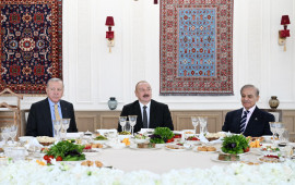 Azərbaycan, Türkiyə və Pakistan liderləri birgə nahar ediblər  FOTO