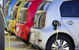 Elektromobil idxalında kəskin azalma  Səbəb nədir?