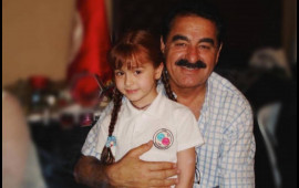 Bir vaxtların uşaq ulduzu indi açıqsaçıq səhnələrə çəkilir  FOTO