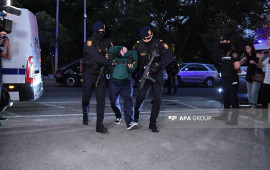 ​​​​​​​Bakıda saxlanılan Rusiya vətəndaşlarının həbs m&uuml;ddəti uzadıldı