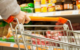 Marketlərdə ən çox edilən endirim fırıldaqları nələrdir?  Vəkil AÇIQLADI