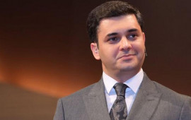 Zəfər paradının aparıcılıq edəcək