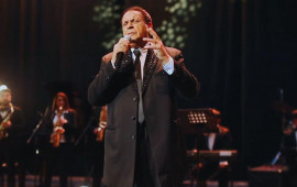 Xalq artisti Mübariz Tağiyev Gəncə Dövlət Filarmoniyasinda ilk dəfə solo konsert proqrami ilə çıxış edib