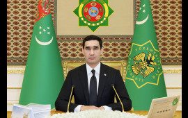 Sərdar Berdiməhəmmədov İlham Əliyevi təbrik edib