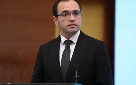 4 m&uuml;avini olacaq  Fərman