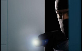 Ofisdən oğurluq edənlər saxlanıldı