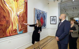 Azərbaycan Milli İncəsənət Muzeyində “Zəfərin rəngləri” adlı sərginin açılış mərasimi keçirilib  FOTO