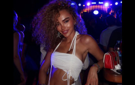 “Bahar Store”da “100 manatlıq hədiyyə” qalmaqalı: bloqer belə ALDADILDI 