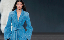 "Kainat gözəli" səhnədə xəstaxanalıq oldu 