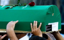 Azərbaycanda m&uuml;əllimə vəfat etdi 