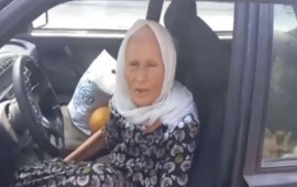 76 yaşlı sürücü nənədən gənclərə TÖVSİYƏ  VİDEO