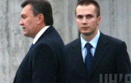 İsveçrə Yanukoviç və oğluna qarşı sanksiyalar