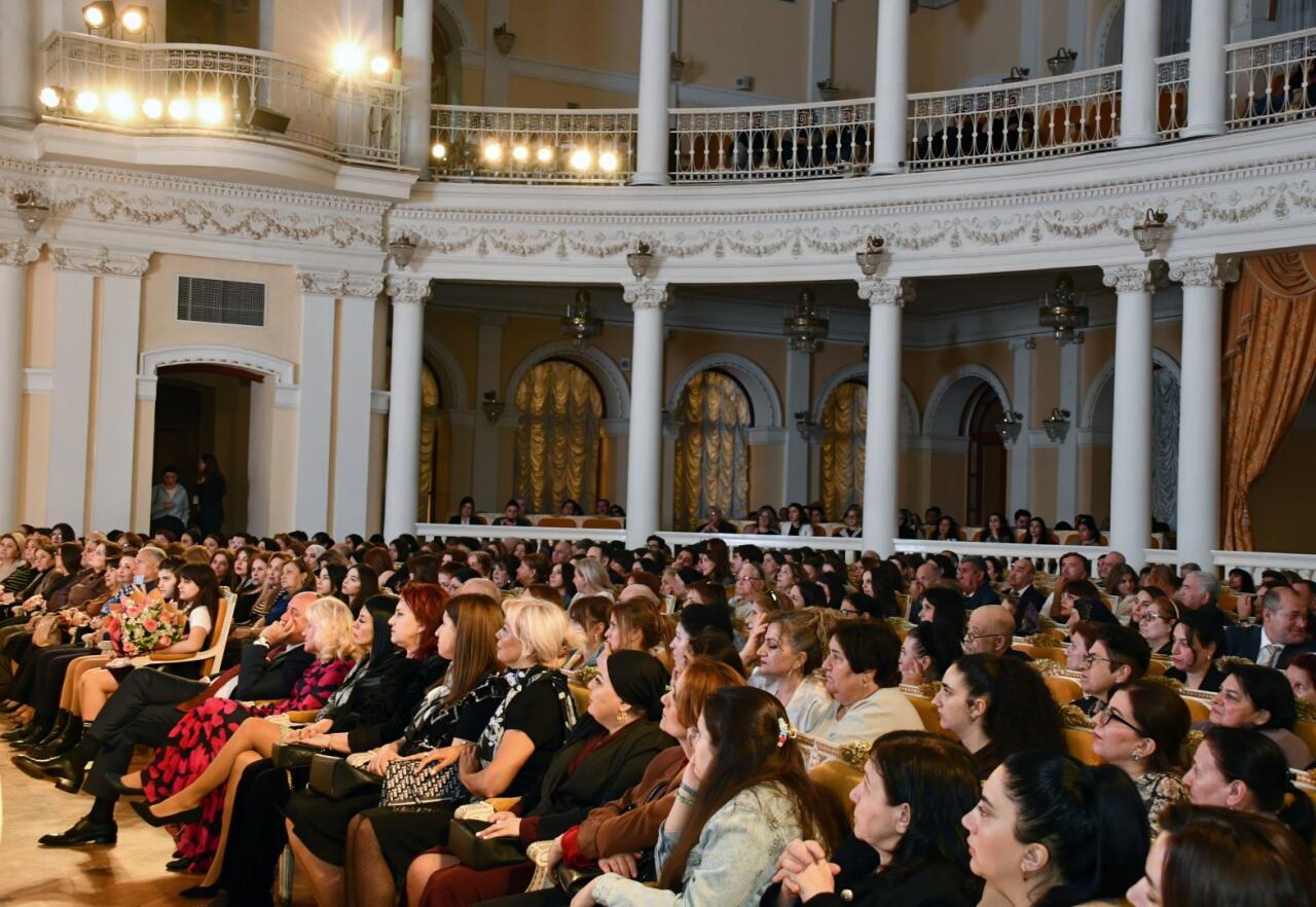 Nigar Nəcəfovanın 60 illiyinə həsr olunmuş xatirə gecəsi keçirilib 