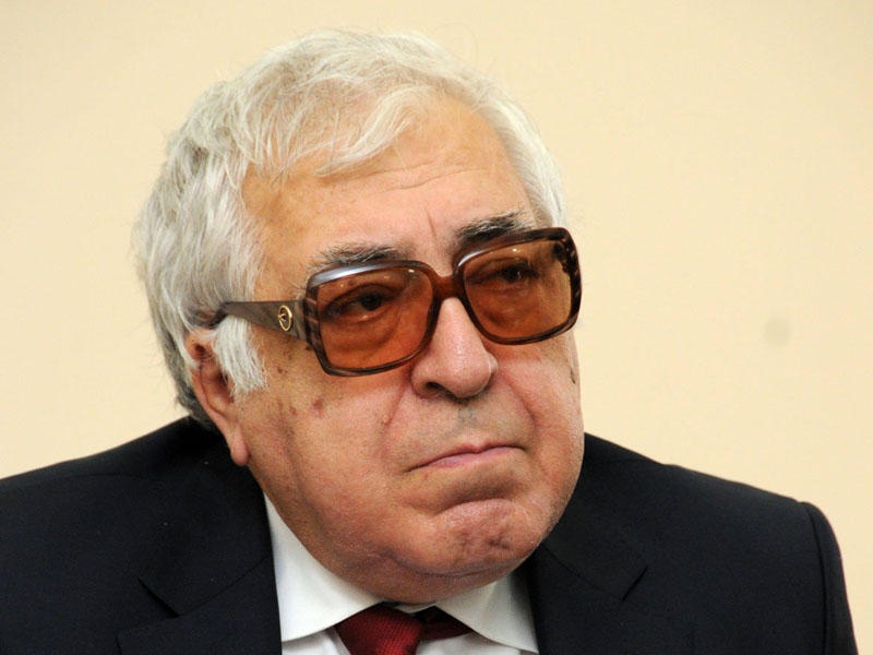 &ldquo;O pulu aparıb yetimyesirə verəcəyəm...nə borcuma&rdquo; &ndash; Yazı&ccedil;ı Anar