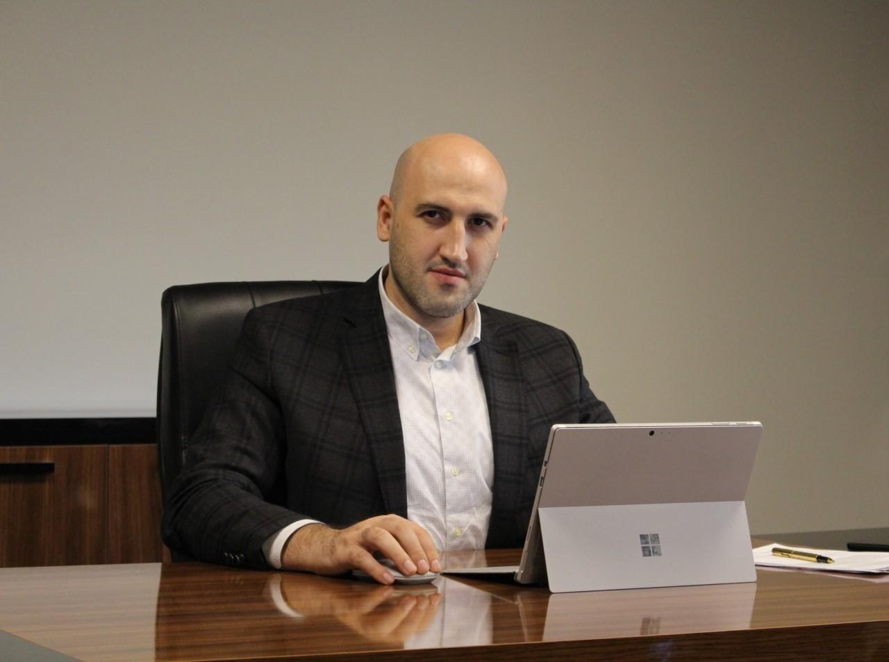 Genişzolaqlı internetdən nə üçün tam faydalana bilmirik?  MÜSAHİBƏ