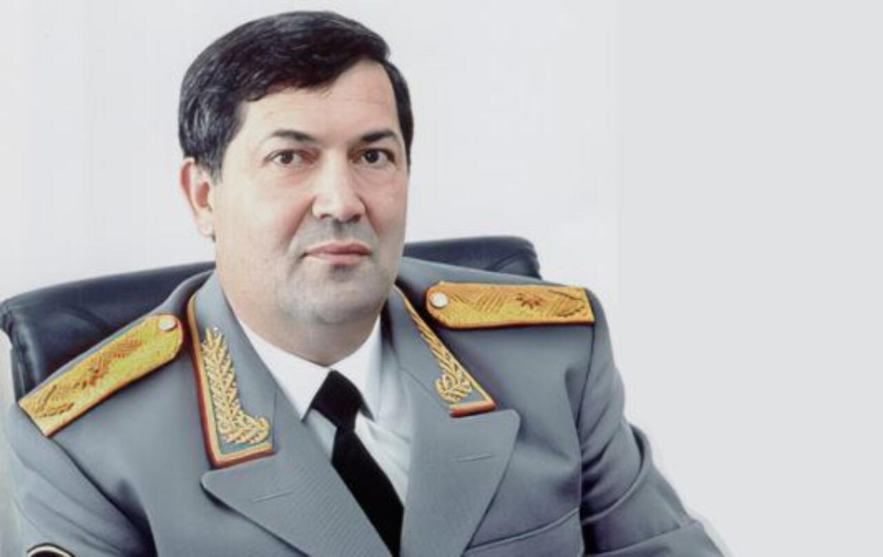 Ramiz Zeynalovun adından istifadə edən şəxslə bağlı qərar verildi