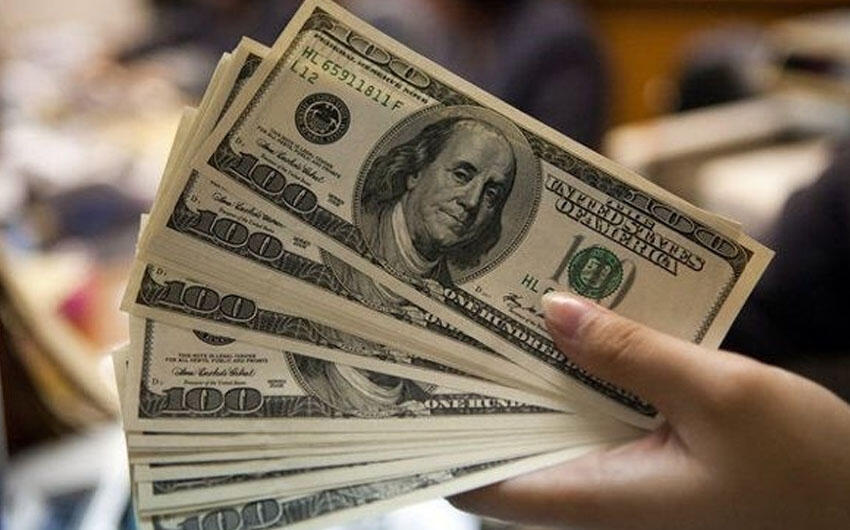 Dollar ucuzlaşacaq  Ekspertdən AÇIQLAMA