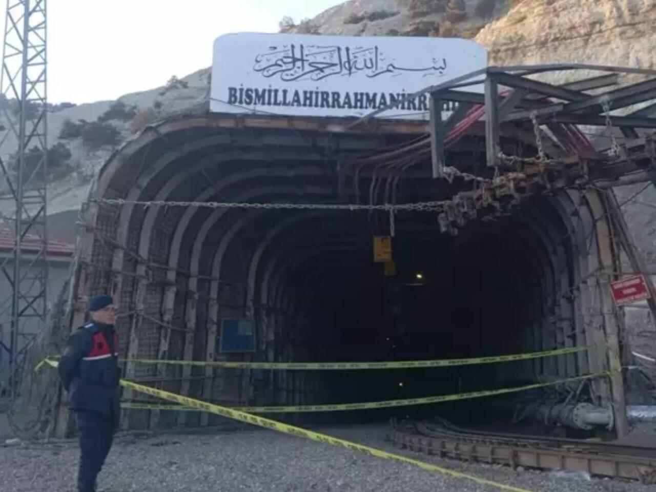 Türkiyədə mədəndə partlayış: 13 yaralı var